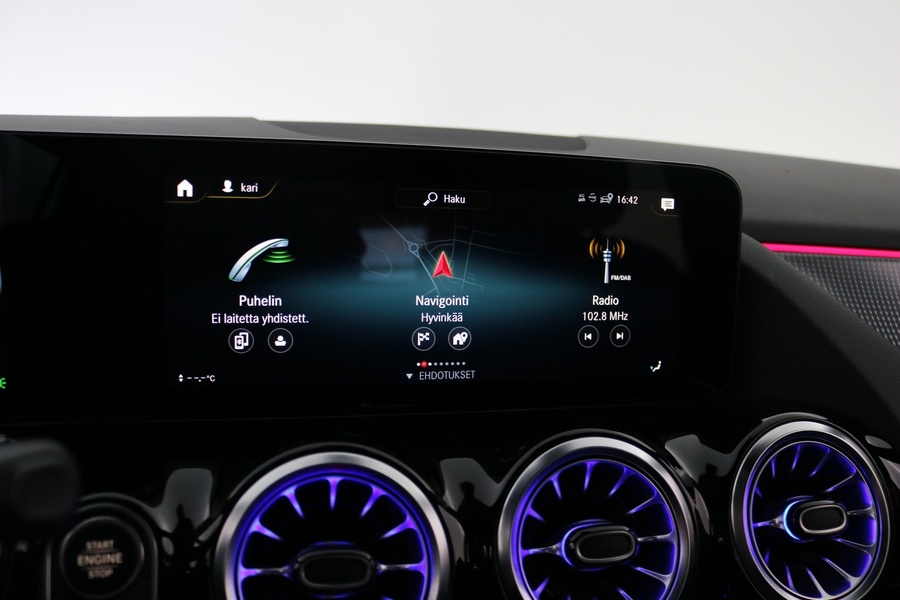 Mercedes-Benz GLA vaihtoauto