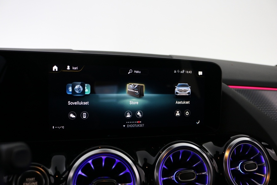 Mercedes-Benz GLA vaihtoauto