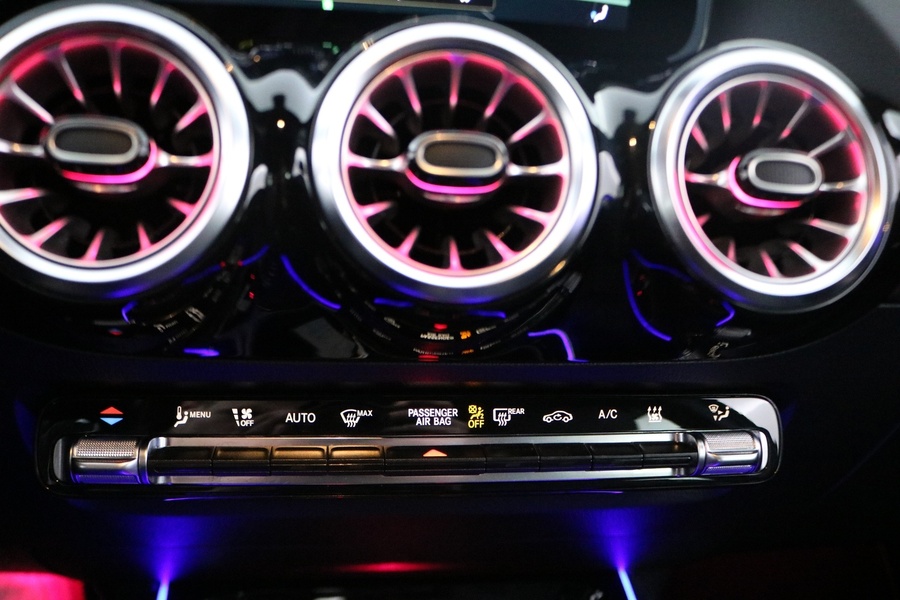 Mercedes-Benz GLA vaihtoauto