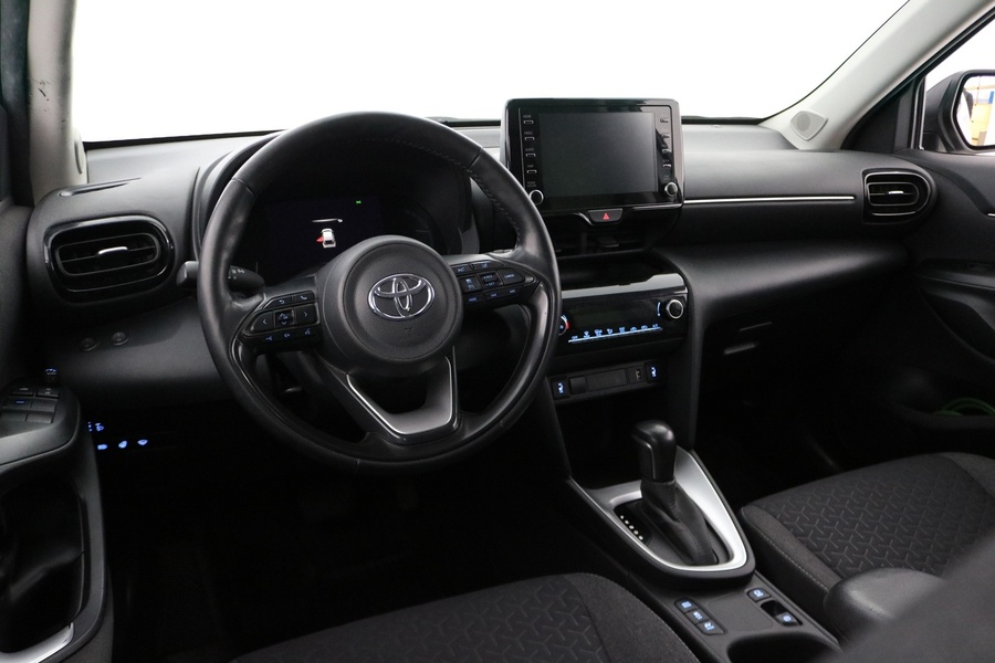 Toyota Yaris Cross vaihtoauto