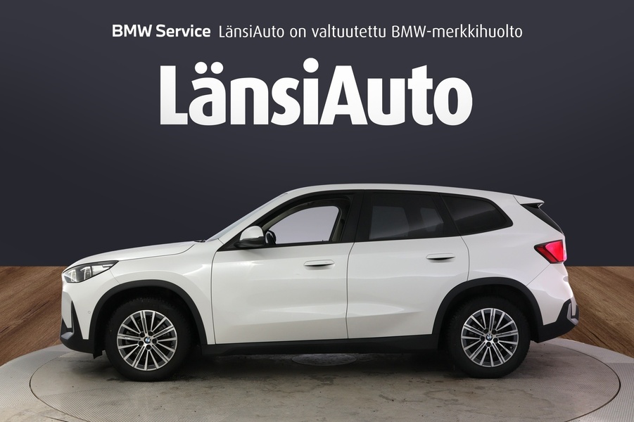 BMW iX1 vaihtoauto