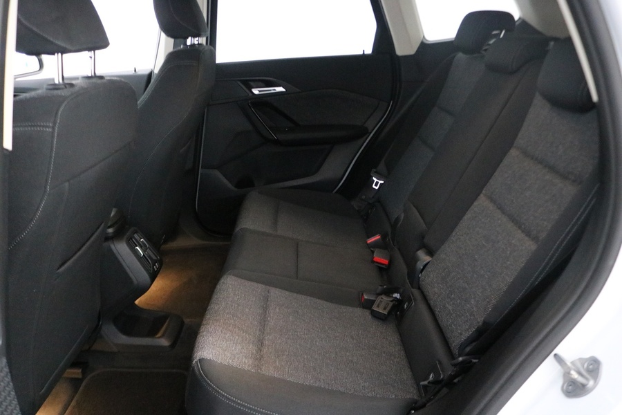 BMW iX1 vaihtoauto