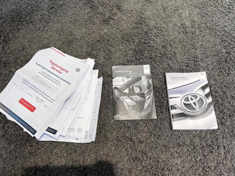 Toyota Yaris vaihtoauto