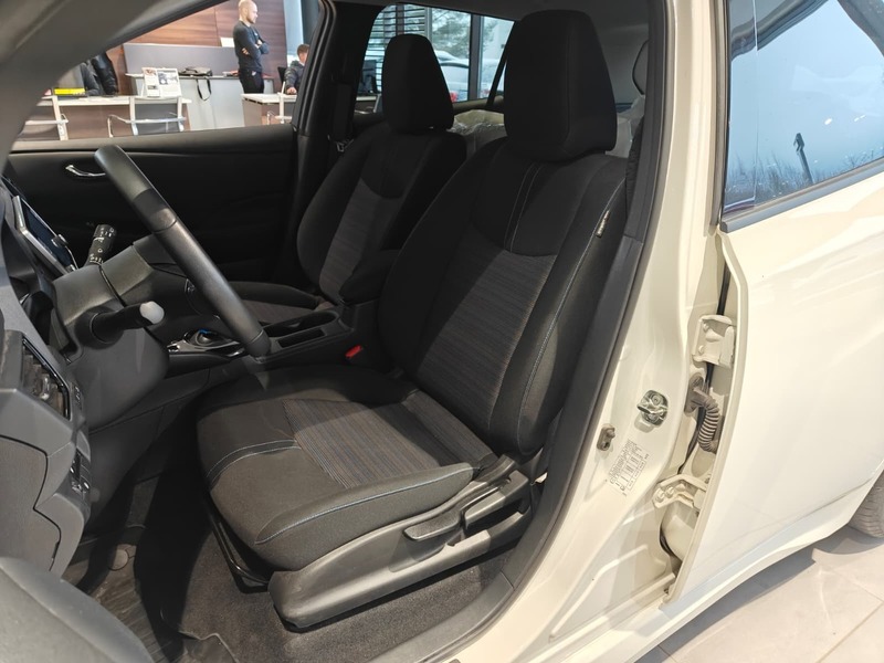 Nissan Leaf vaihtoauto