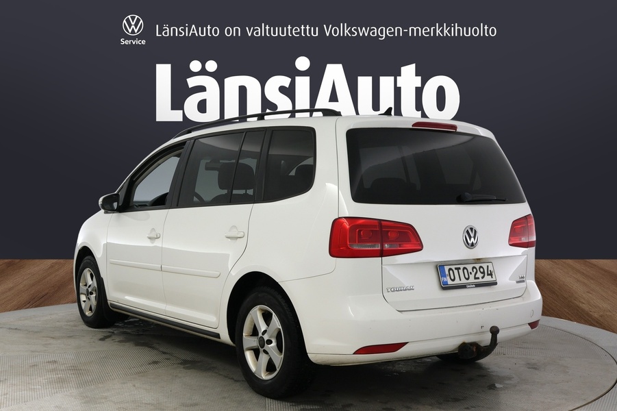 Volkswagen Touran vaihtoauto