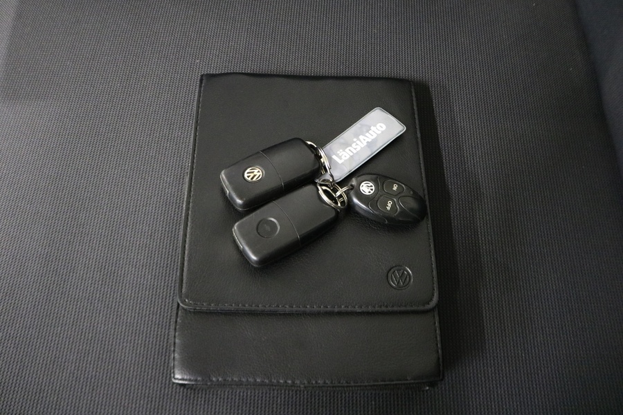 Volkswagen Touran vaihtoauto