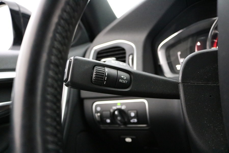 Volvo V60 Cross Country vaihtoauto