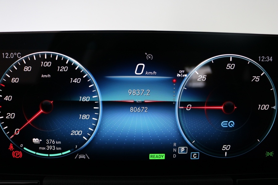 Mercedes-Benz EQA vaihtoauto