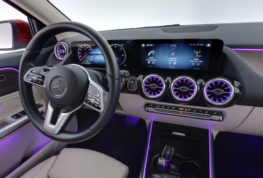 Mercedes-Benz EQA vaihtoauto