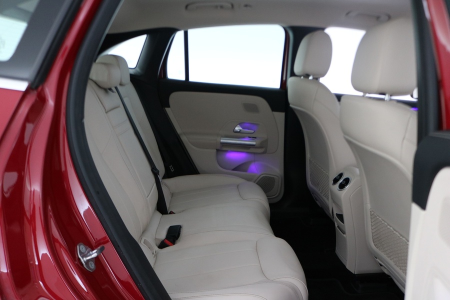 Mercedes-Benz EQA vaihtoauto