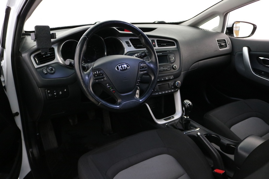 Kia Proceed vaihtoauto