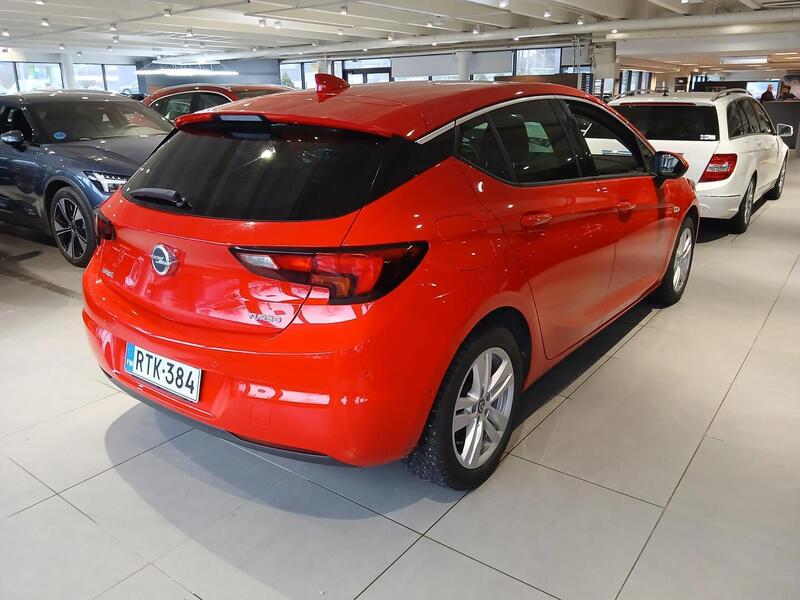 Opel Astra vaihtoauto