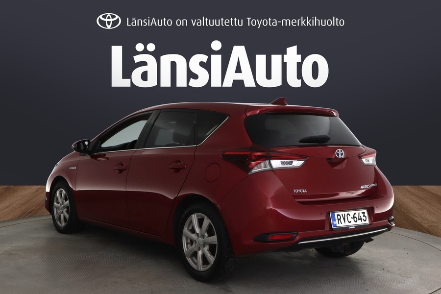 Toyota Auris vaihtoauto