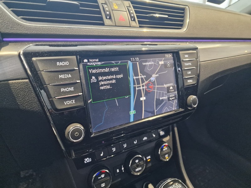 Skoda Superb vaihtoauto