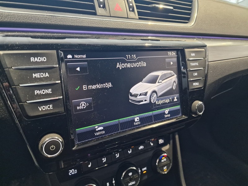 Skoda Superb vaihtoauto