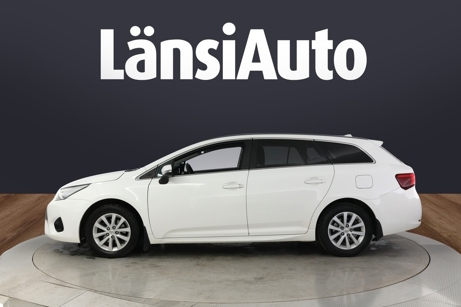 Toyota Avensis vaihtoauto