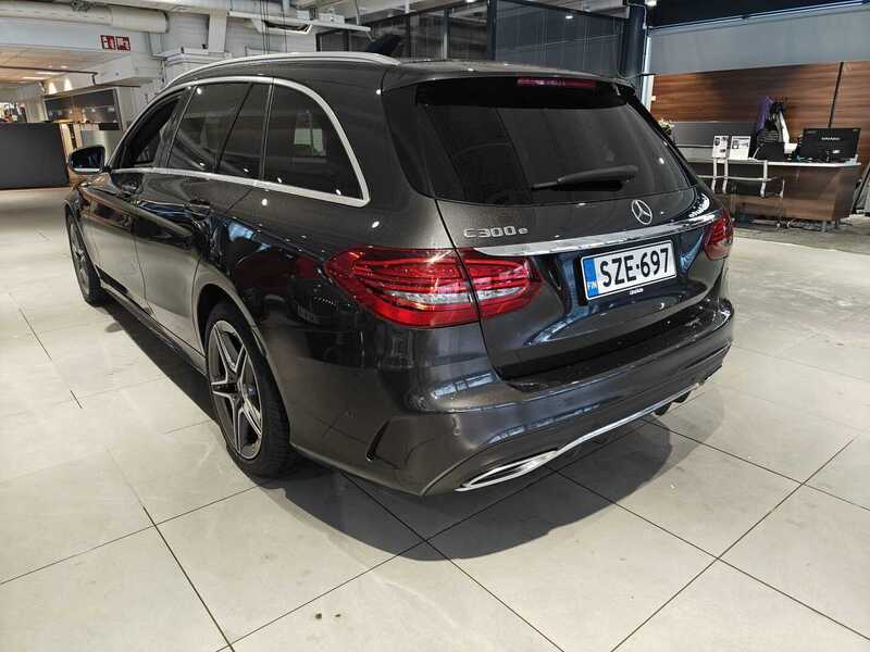 Mercedes-Benz C vaihtoauto