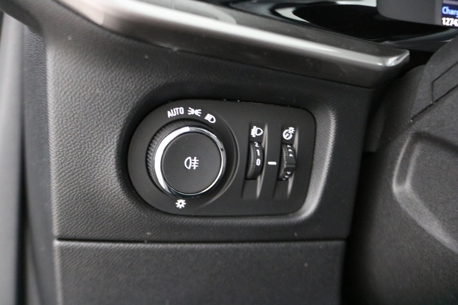 Opel Mokka-e vaihtoauto