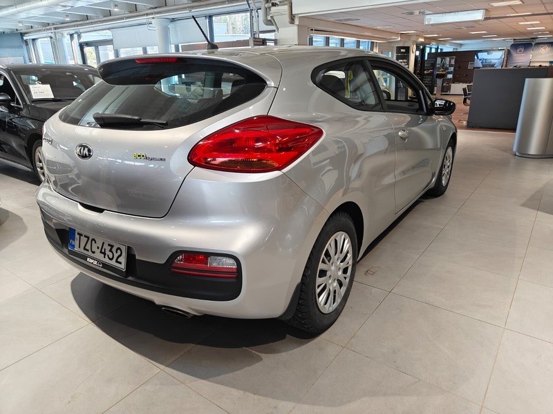 Kia Proceed vaihtoauto