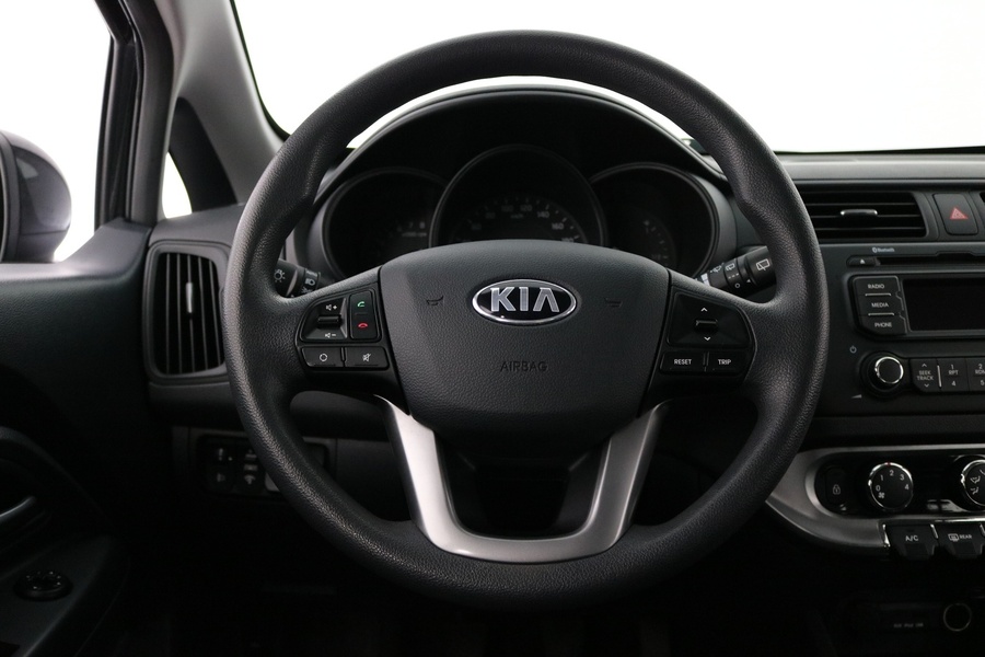 Kia Rio vaihtoauto