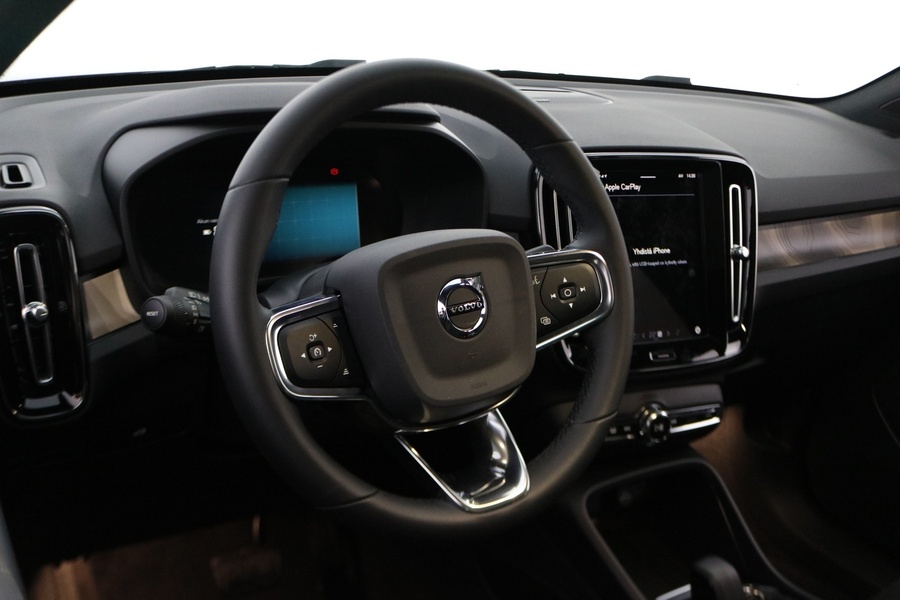 Volvo C40 vaihtoauto