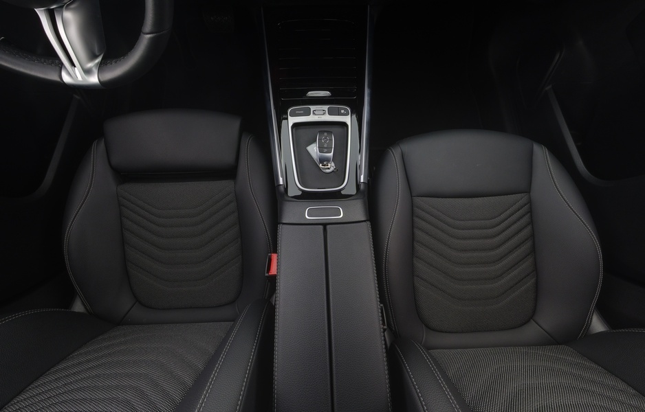 Mercedes-Benz EQA vaihtoauto