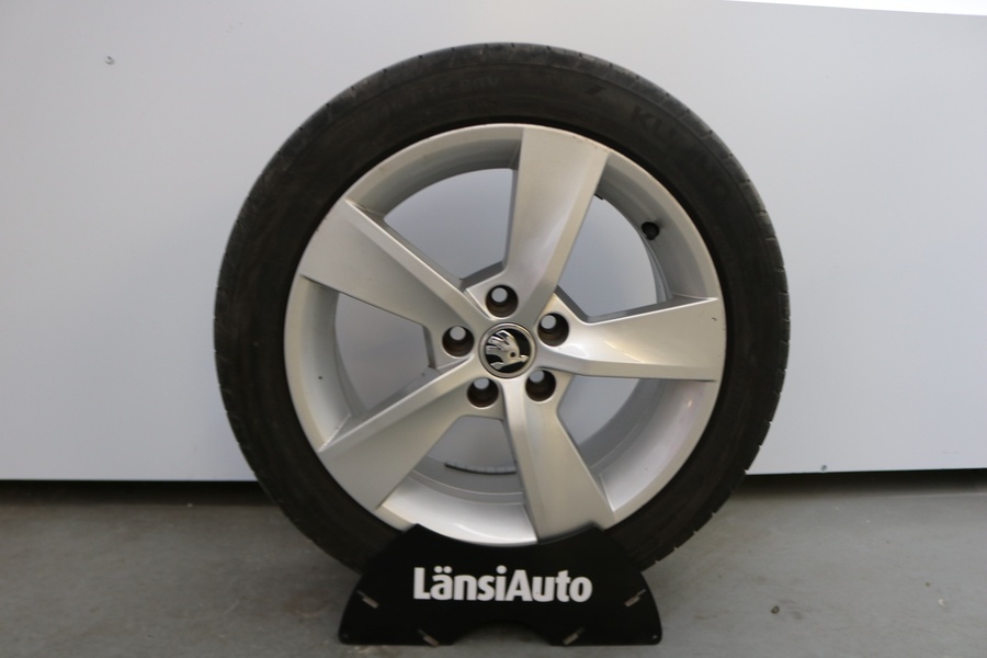 Skoda Fabia vaihtoauto