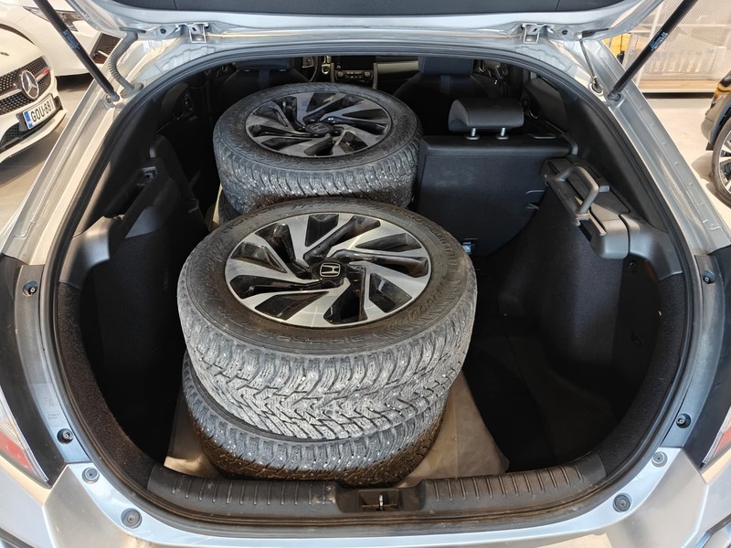 Honda Civic vaihtoauto