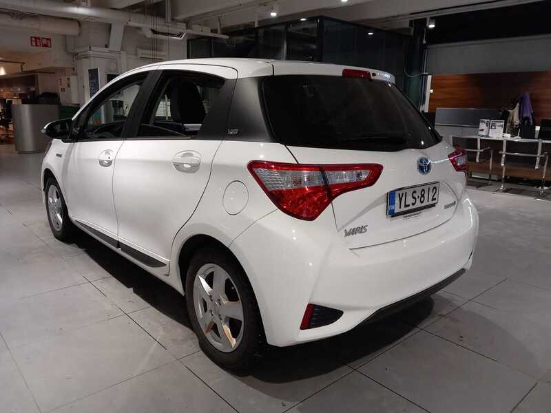 Toyota Yaris vaihtoauto