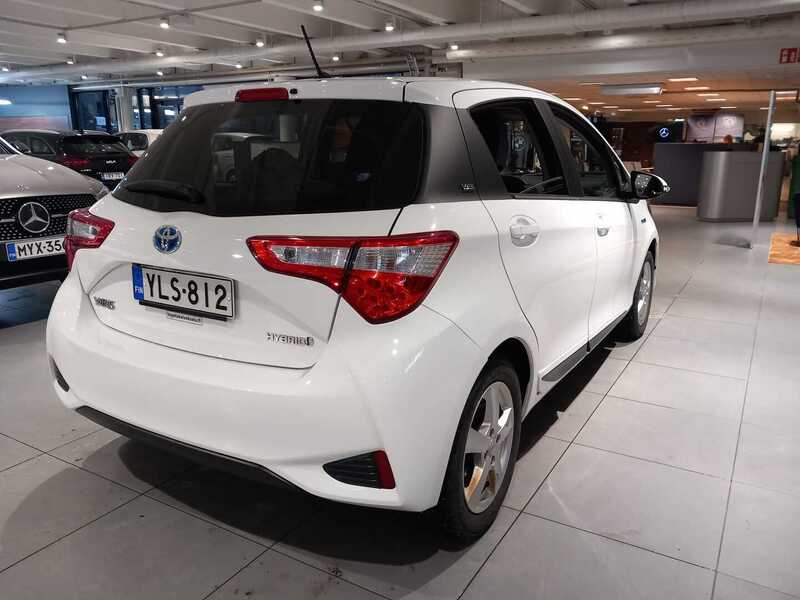 Toyota Yaris vaihtoauto