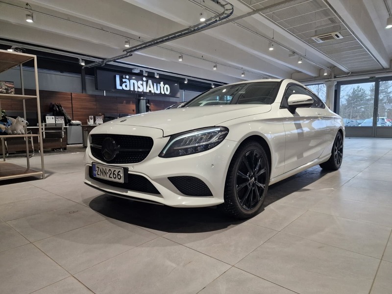 Mercedes-Benz C vaihtoauto