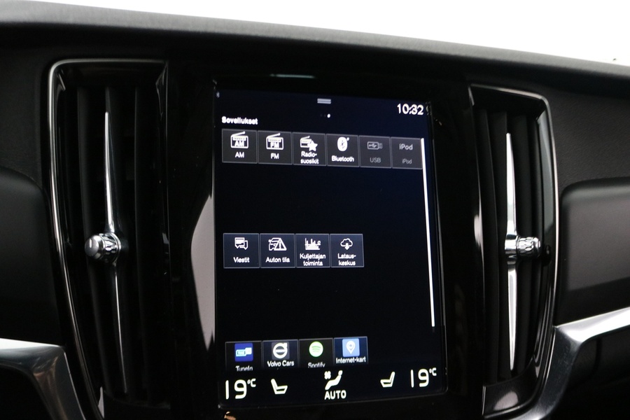 Volvo V90 vaihtoauto