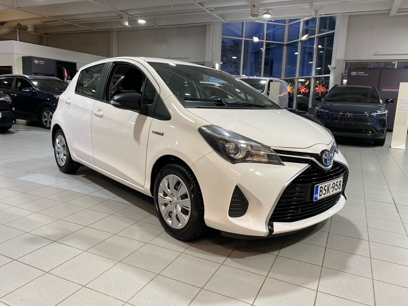 Toyota Yaris vaihtoauto