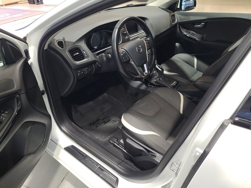 Volvo V40 vaihtoauto