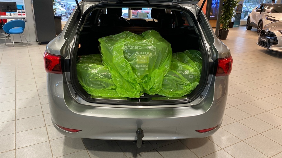 Toyota Avensis vaihtoauto