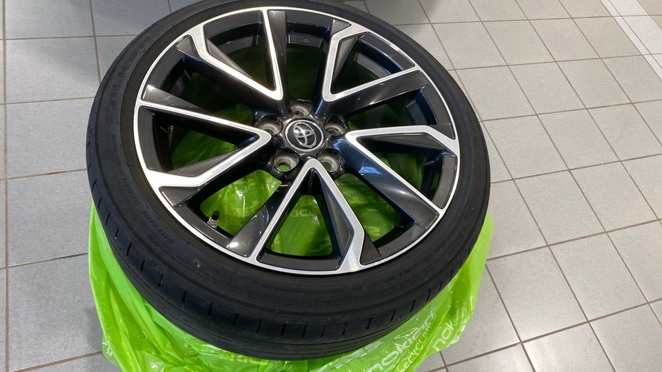 Toyota Corolla vaihtoauto