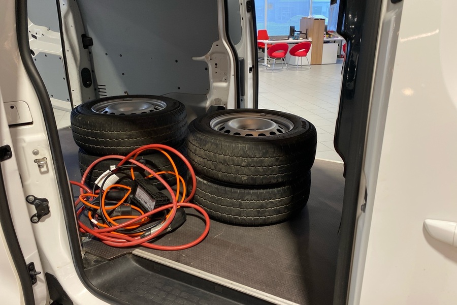 Opel Vivaro-e vaihtoauto