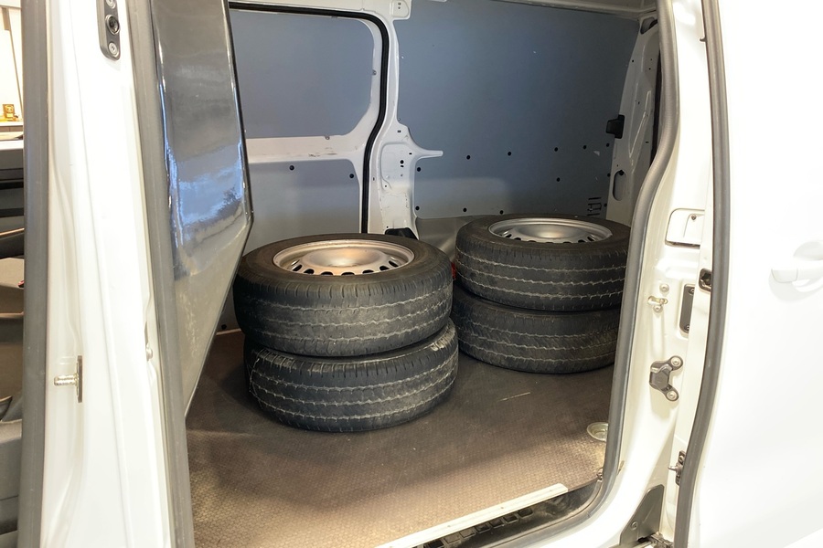 Opel Vivaro-e vaihtoauto