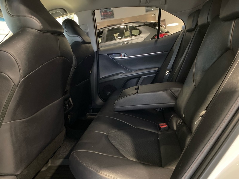 Toyota Camry vaihtoauto