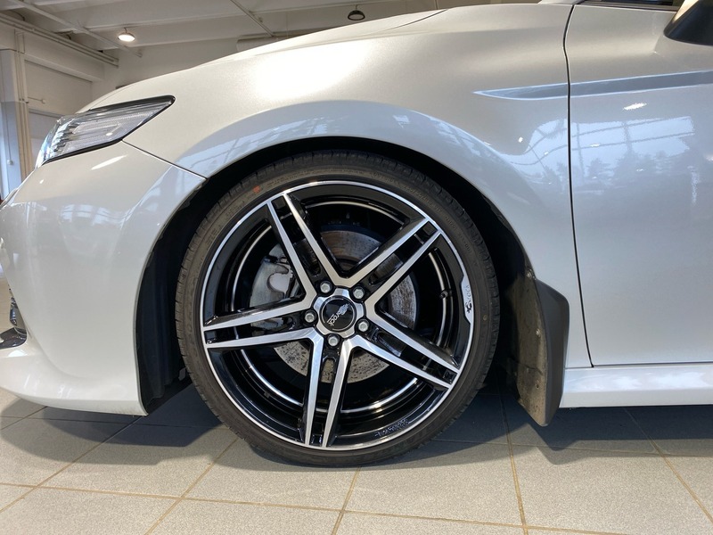 Toyota Camry vaihtoauto