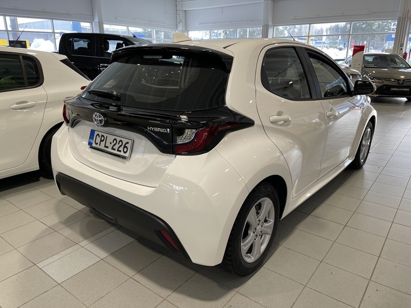 Toyota Yaris vaihtoauto