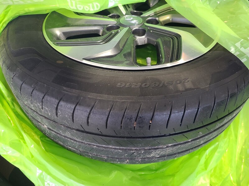 Hyundai Kona vaihtoauto