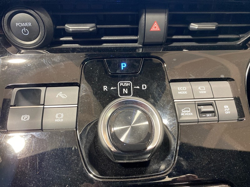 Toyota bZ4X vaihtoauto