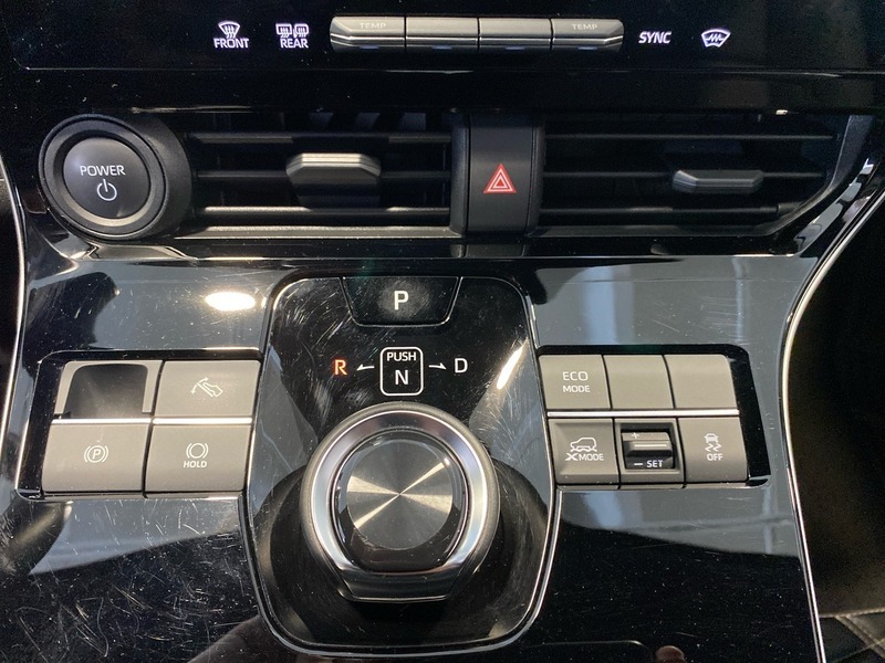 Toyota bZ4X vaihtoauto