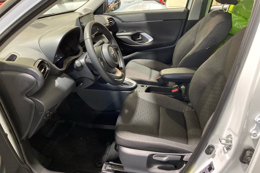 Toyota Yaris Cross vaihtoauto