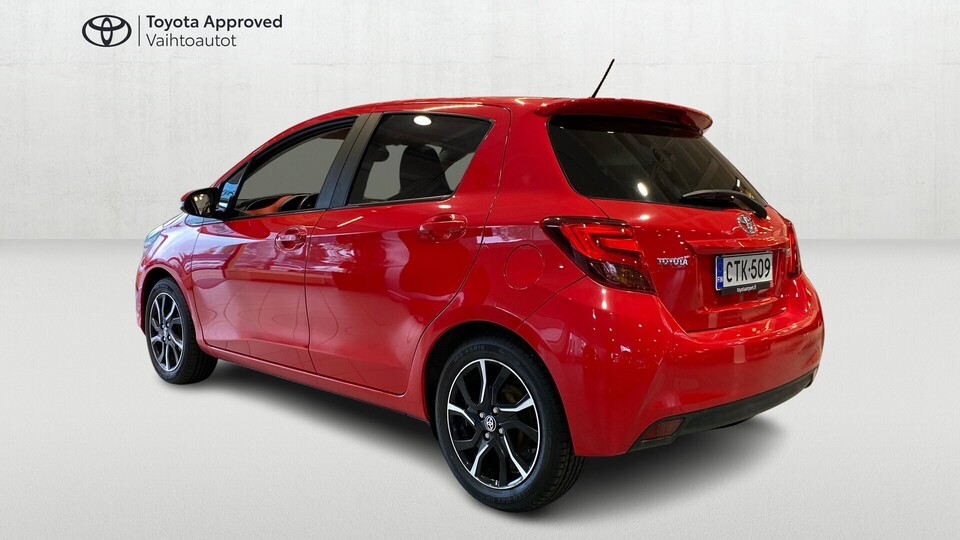 Toyota Yaris vaihtoauto