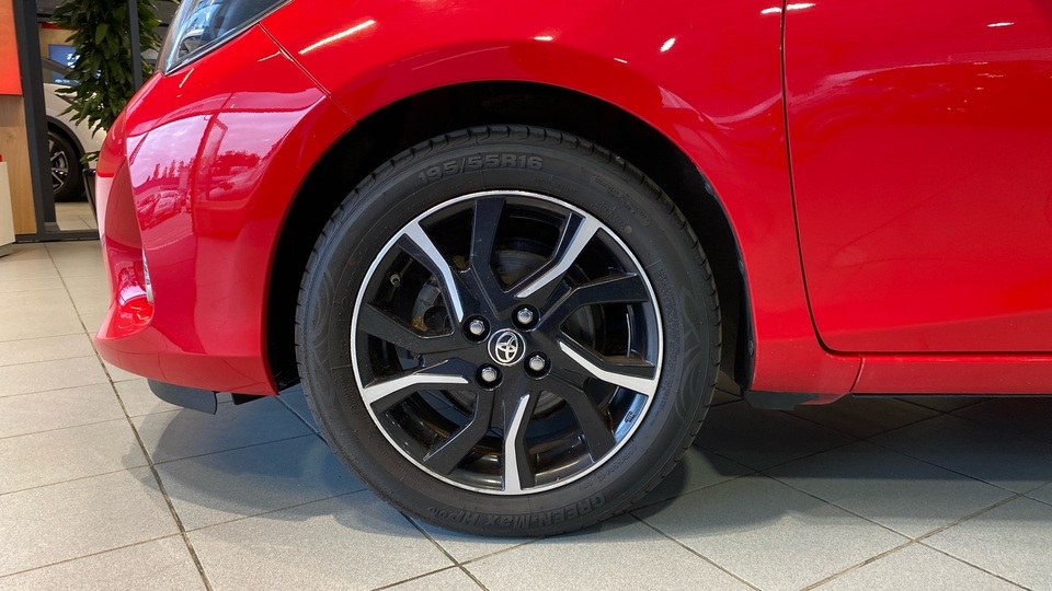 Toyota Yaris vaihtoauto