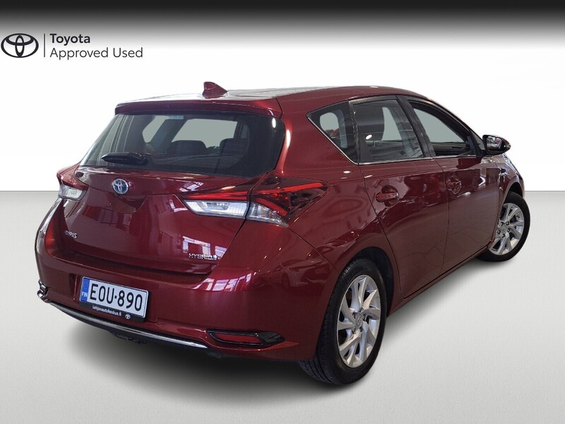 Toyota Auris vaihtoauto