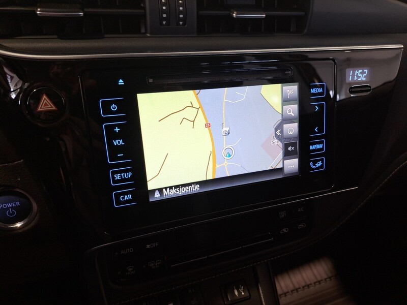 Toyota Auris vaihtoauto