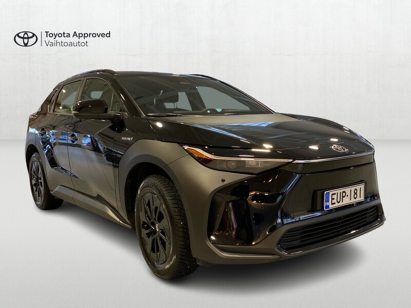 Toyota bZ4X vaihtoauto